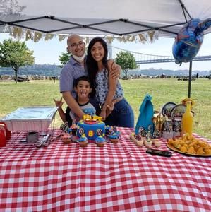 Meet your Posher, Jamie